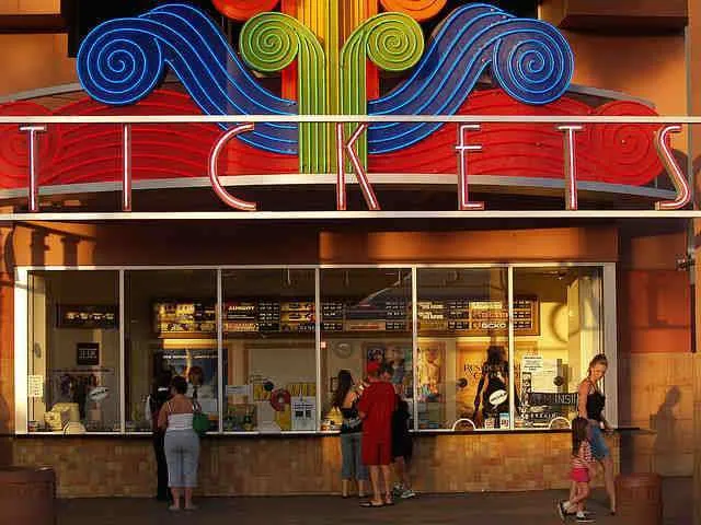 credit - Raymond Shobe