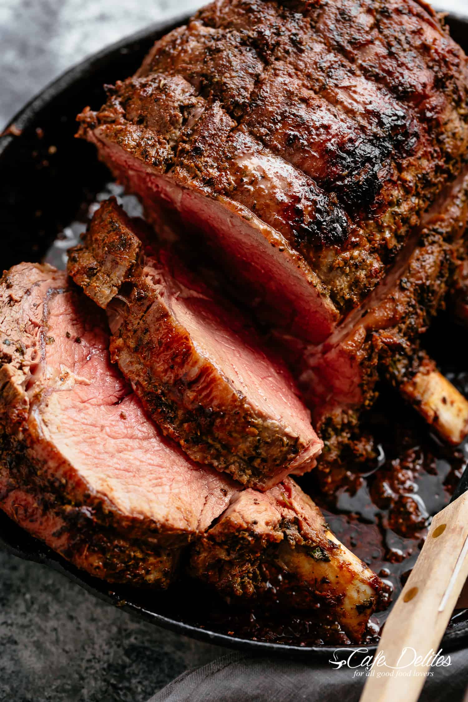 Prime Rib Menu Complimentary Dishes : Chef Ray Lampe's Herbed Up Prime Rib Recipe | MyRecipes : A starch and vegetable side are mandatory;