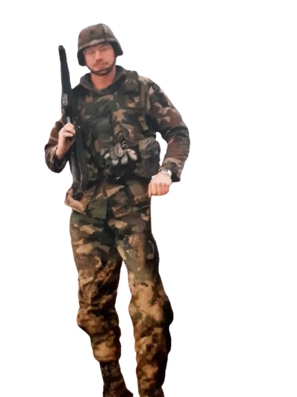 Steve_Gilliland-removebg-preview