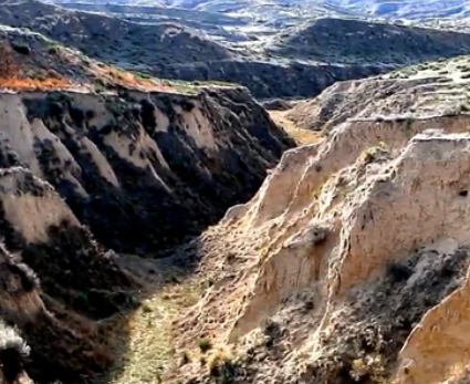 The Little-Known, Uncrowded Natural Wonder Hailed As The ‘Grand Canyon Of Kansas’  Read More: https://www.islands.com/2029257/arikaree-breaks-uncrowded-little-known-natural-wonder-grand-canyon-kansas/